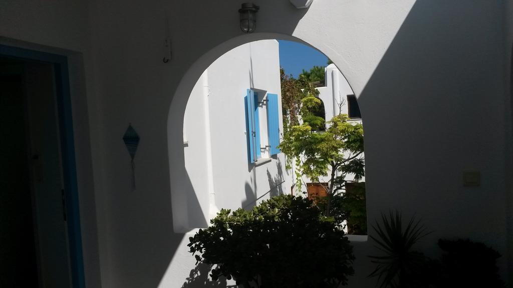 Antonia Studios Naousa  Luaran gambar